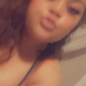 Meet your Posher, Amy-amia